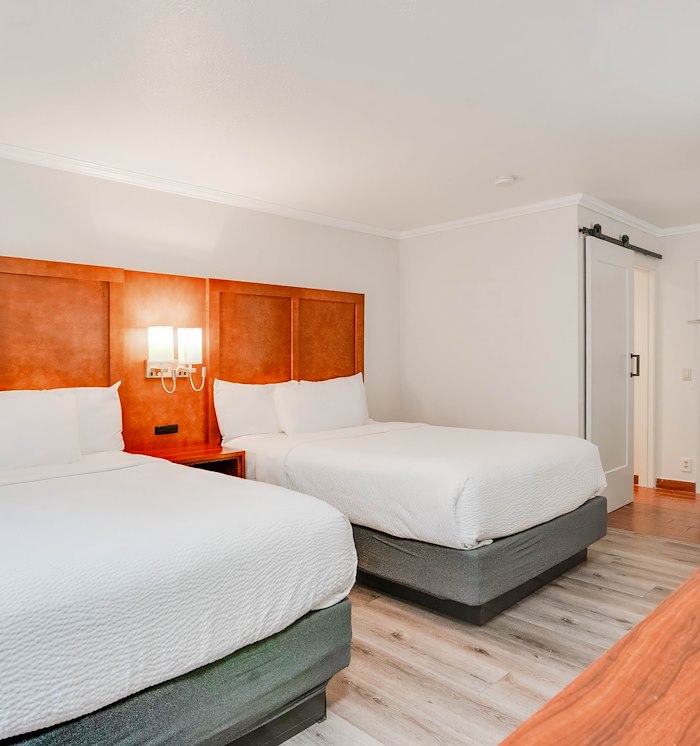 Mountain View, California Hotel Two Queen Bed Rooms