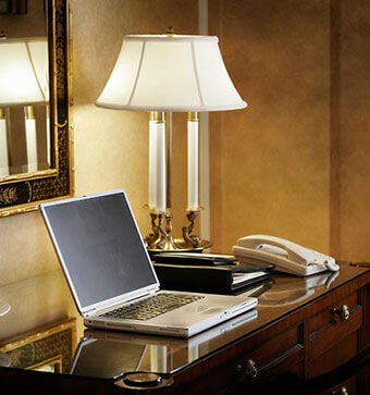 Complimentary Wireless Internet at California Hotel 