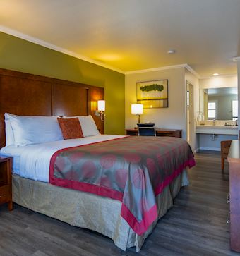 Modern Rooms & Amenities in Mountain View Hotel